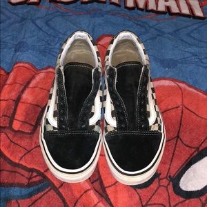 ▪️▫️ CHECKER VANS ▫️▪️